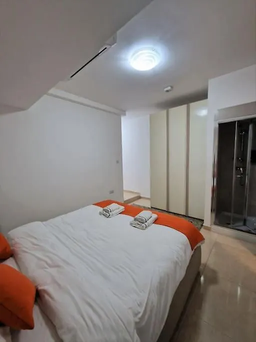 The Caves Cosy Apartment 1 Saint Julian's